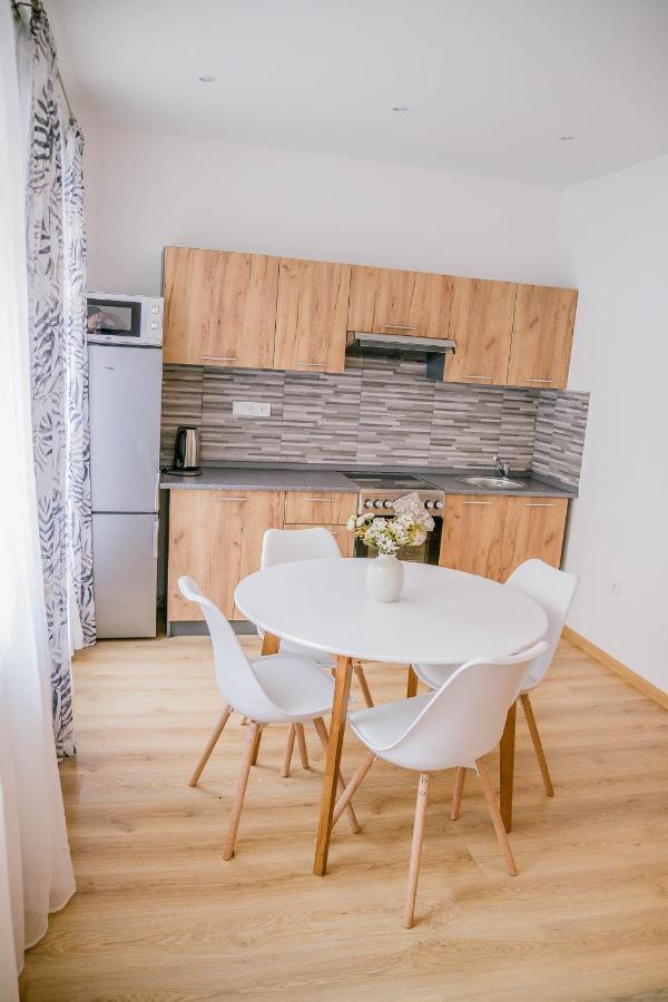 Apartmany Hejdukovi Красна-Липа Экстерьер фото